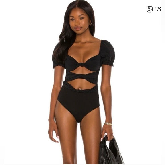 NWOT Agua Bendita Oria Dust One Piece Swimsuit Puff Sleeve in Black, Sz Medium - Picture 1 of 12